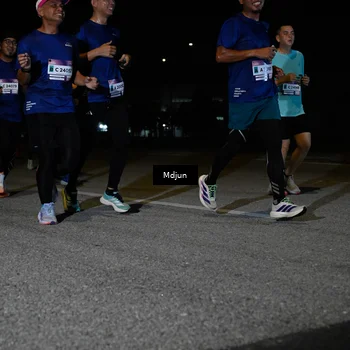 Runner Photo 7449896