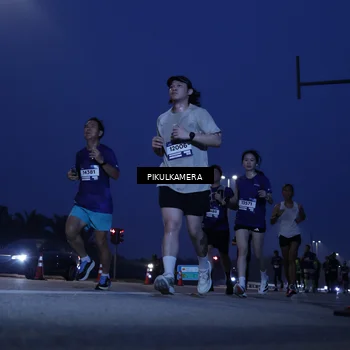 Runner Photo 7449907