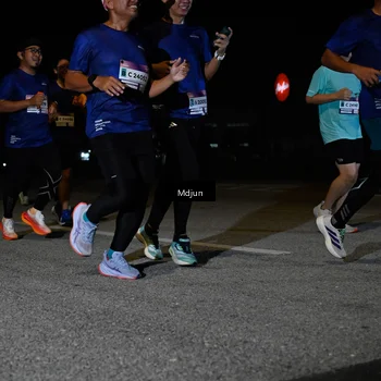 Runner Photo 7449915