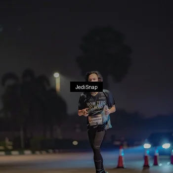 Runner Photo 7449917