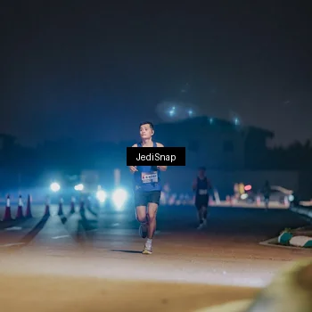 Runner Photo 7449918