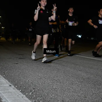 Runner Photo 7449925