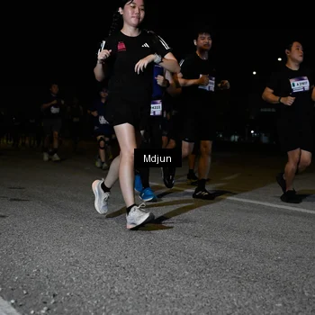 Runner Photo 7449933