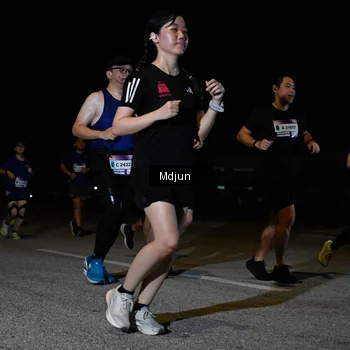 Runner Photo 7449944