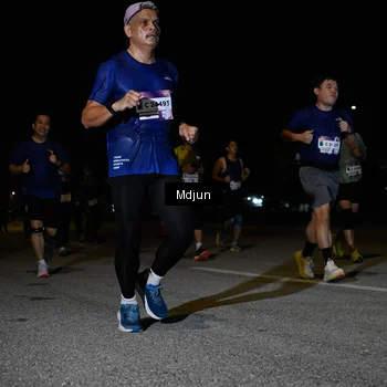 Runner Photo 7449956