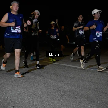 Runner Photo 7449976