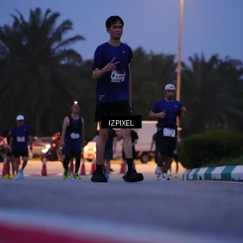 Runner Photo 7449980