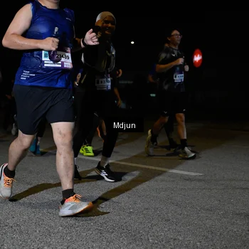 Runner Photo 7449984