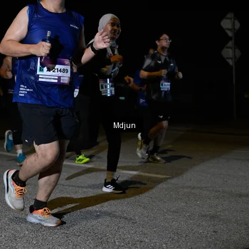 Runner Photo 7449986