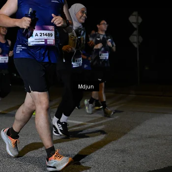 Runner Photo 7449987
