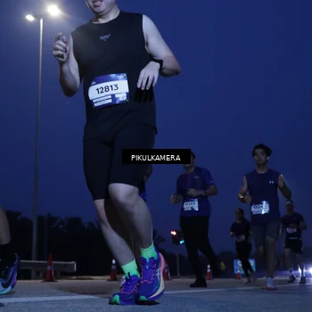 Runner Photo 7449990