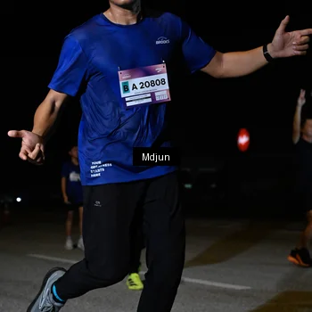 Runner Photo 7449993