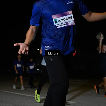 Runner Photo 7450001