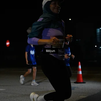 Runner Photo 7450014