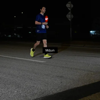 Runner Photo 7450019