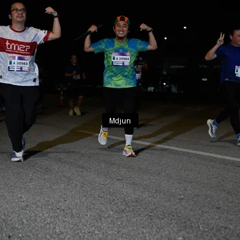 Runner Photo 7450046