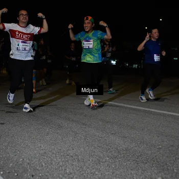 Runner Photo 7450053