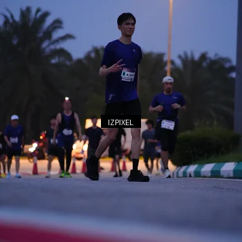 Runner Photo 7450054