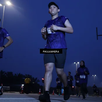 Runner Photo 7450058
