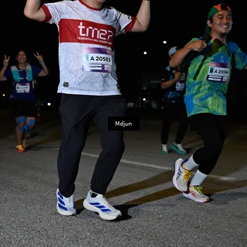 Runner Photo 7450064