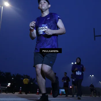 Runner Photo 7450073