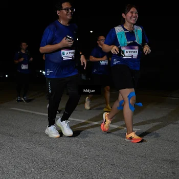 Runner Photo 7450077