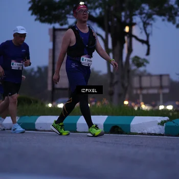 Runner Photo 7450080