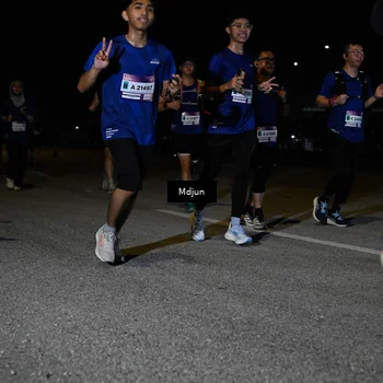 Runner Photo 7450082