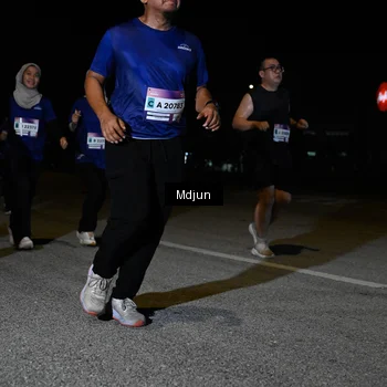 Runner Photo 7450099