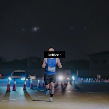 Runner Photo 7450143