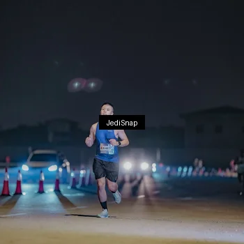 Runner Photo 7450144