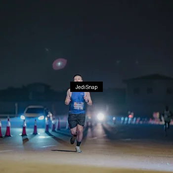 Runner Photo 7450149