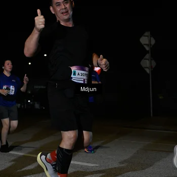 Runner Photo 7450156
