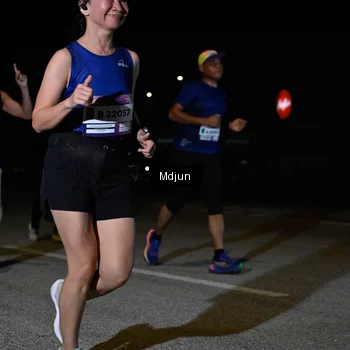Runner Photo 7450157