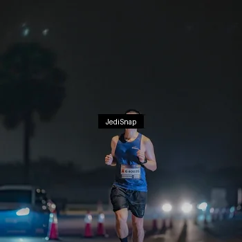 Runner Photo 7450161
