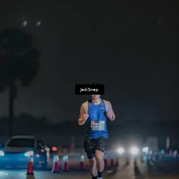 Runner Photo 7450163