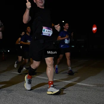 Runner Photo 7450168