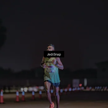 Runner Photo 7450189