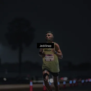 Runner Photo 7450195