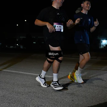 Runner Photo 7450201
