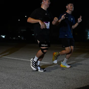 Runner Photo 7450202