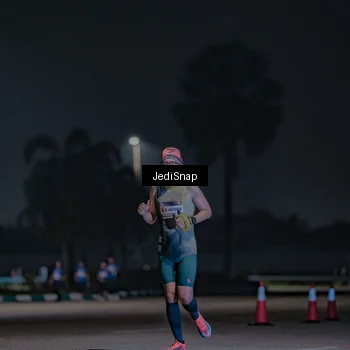 Runner Photo 7450255