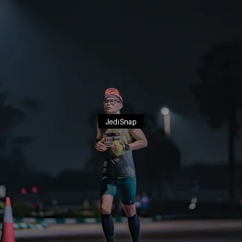Runner Photo 7450265