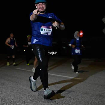 Runner Photo 7450287