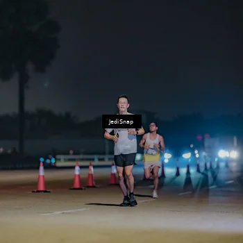 Runner Photo 7450289