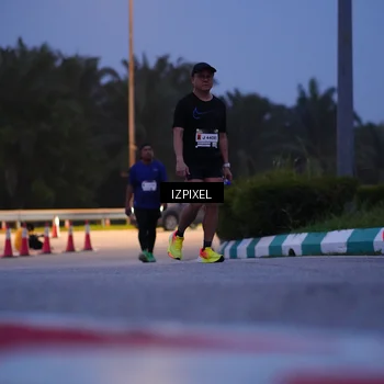 Runner Photo 7450293