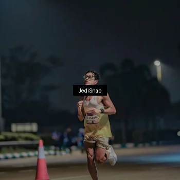 Runner Photo 7450315