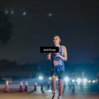 Runner Photo 7450329