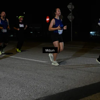 Runner Photo 7450331