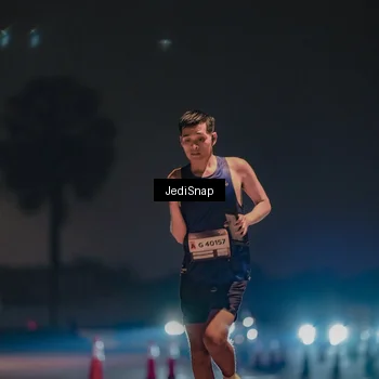 Runner Photo 7450334